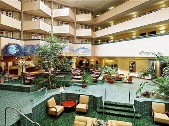 Фото Radisson Hotel Santa Maria