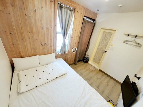 Гостиница Jeonju Little Prince Guesthouse в Чонджу