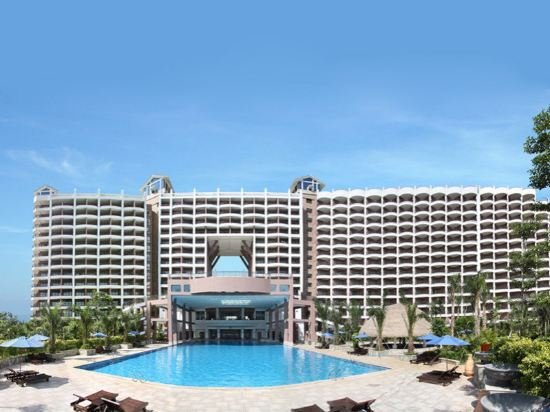 Фото Hainan Golden Sunshine Hotspring Resort Hotel
