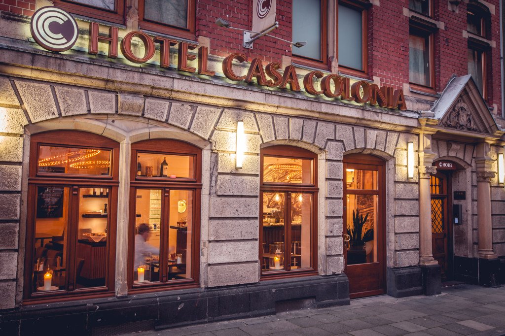 Фото отеля 1