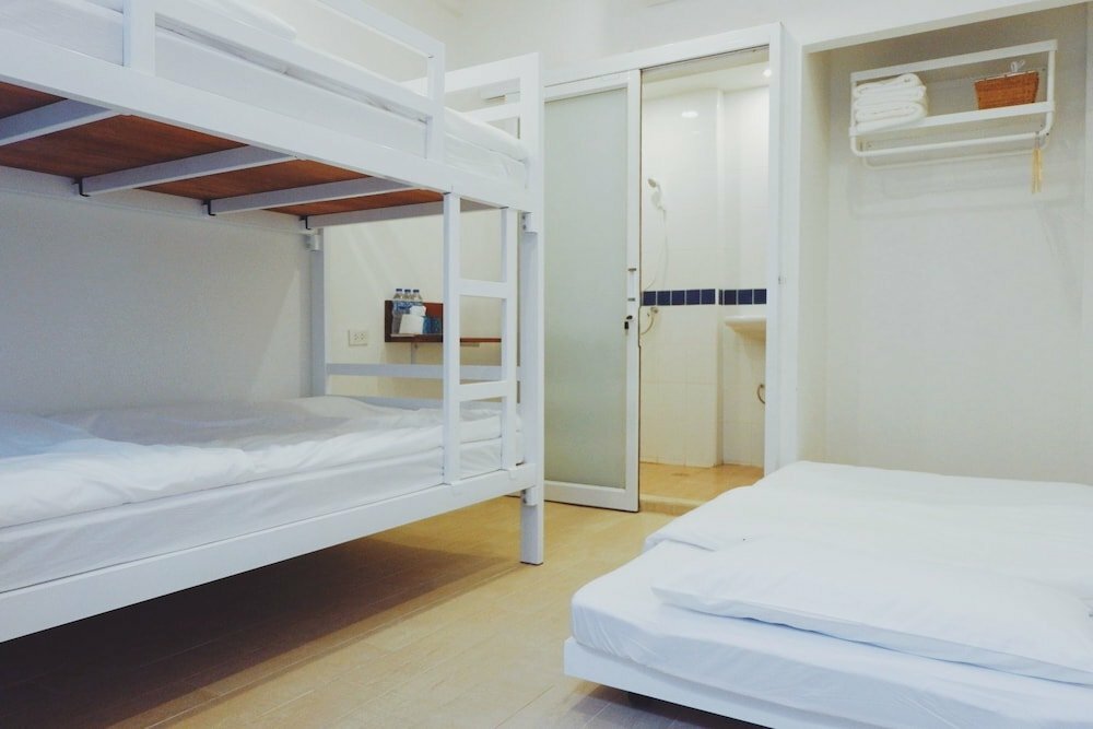 Hostel L42 Hostel Suvarnabhumi Airport, Bangkok, photo