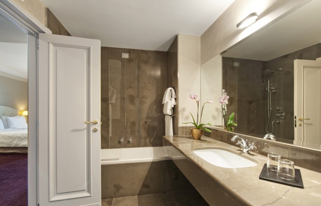 Фото InterContinental Rome Ambasciatori Palace