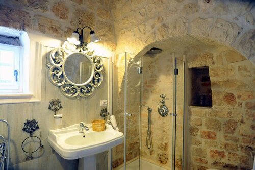 Гостиница Leonardo Trulli Resort