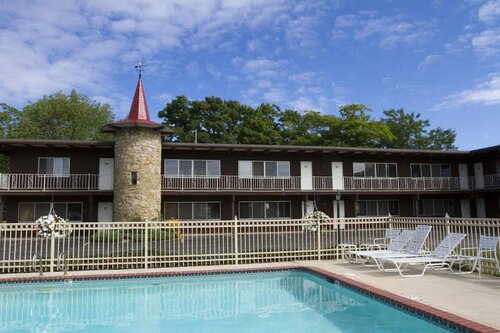 Гостиница Hotel Earl of Charlevoix