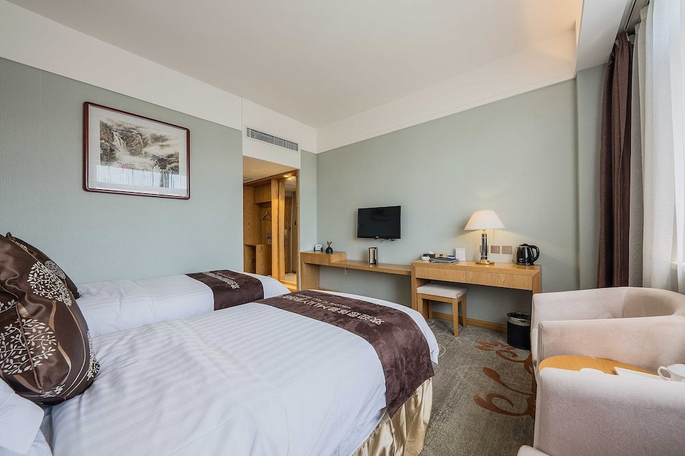 Фото Shaanxi Yongcun Hotel