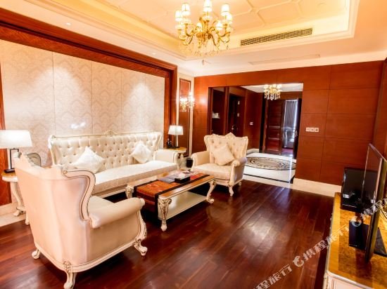 Фото Landmark Mekong Riverside Hotel