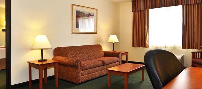 Фото Best Western Plus Eagleridge Inn & Suites