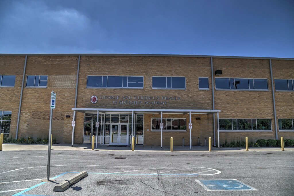 School George and Veronica Phalen Leadership Academy, Indianapolis, photo