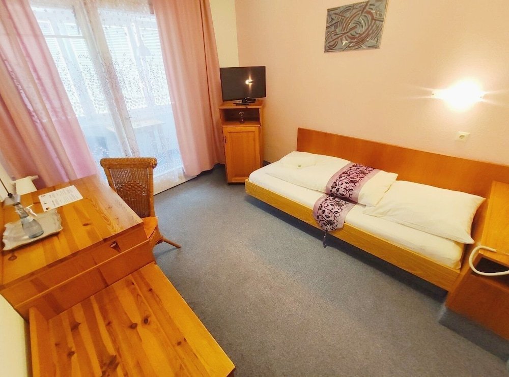 Фото City Hotel Pforzheim
