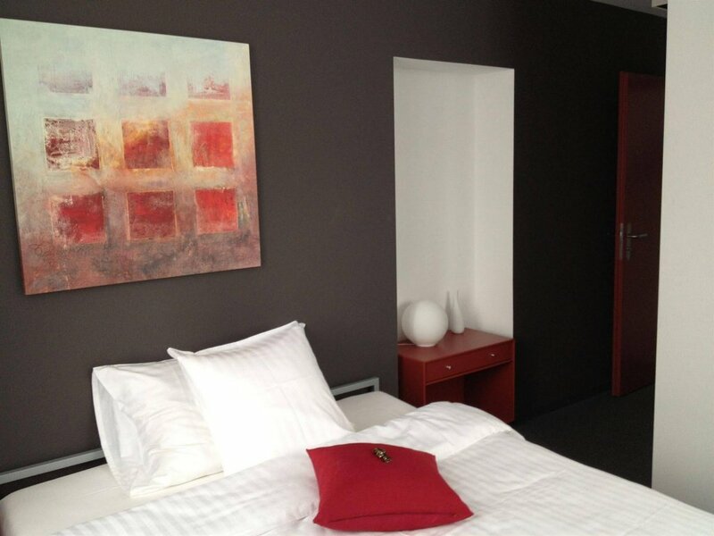Гостиница Hôtel au Boeuf Rouge