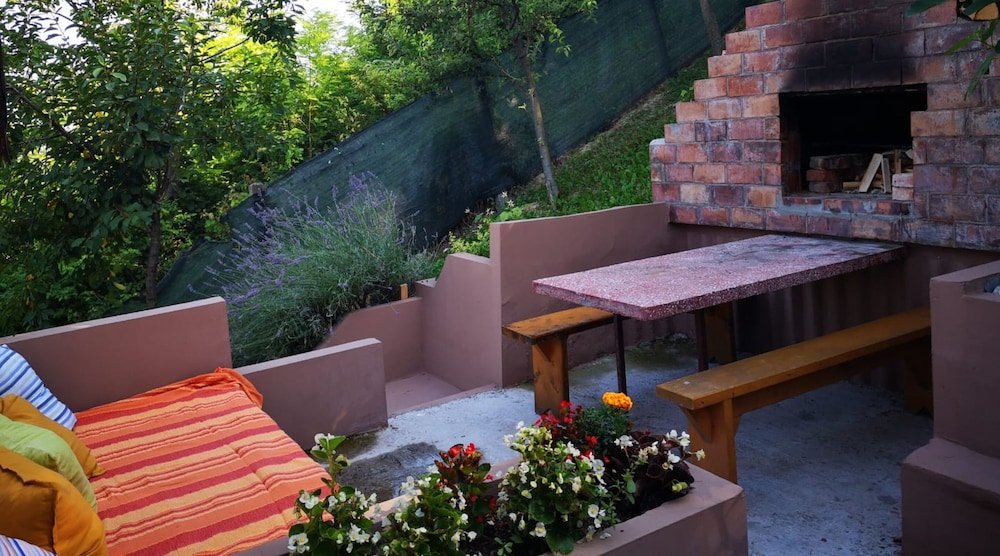 Фото Viksa with Hot Tub