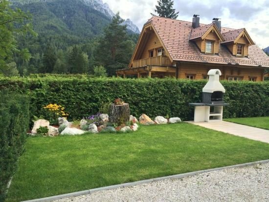 Гостиница Apartmaji In Sobe Tina в Краньска-Горе