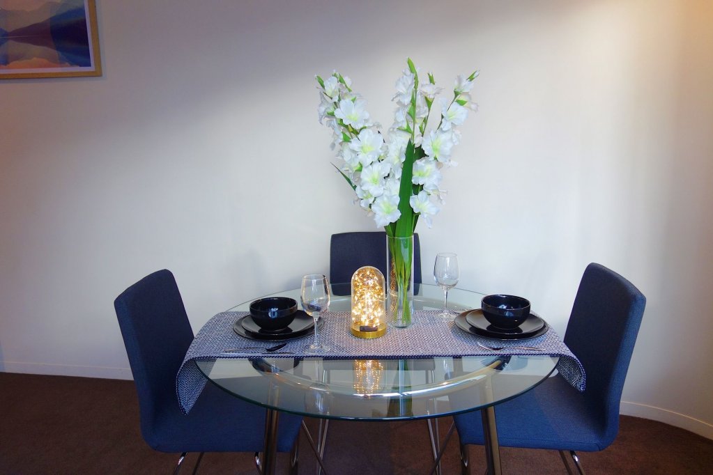 Фото Ibis Melbourne Hotel and Apartments