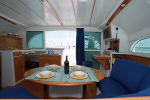 Santorini Island Luxury Yacht Cruise