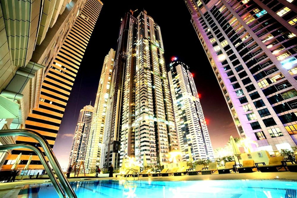 Short-term housing rental Dubai Marina Penthouse with Private Pool, Dubai, photo