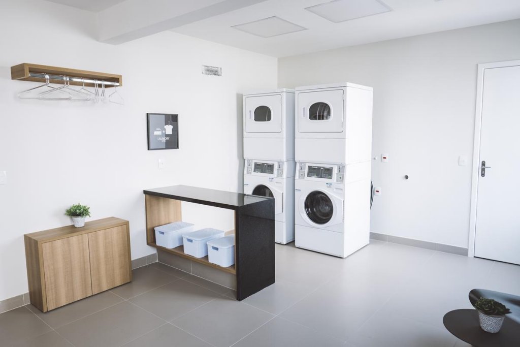 Фото Kaza Noah Jacques Pilon Centro