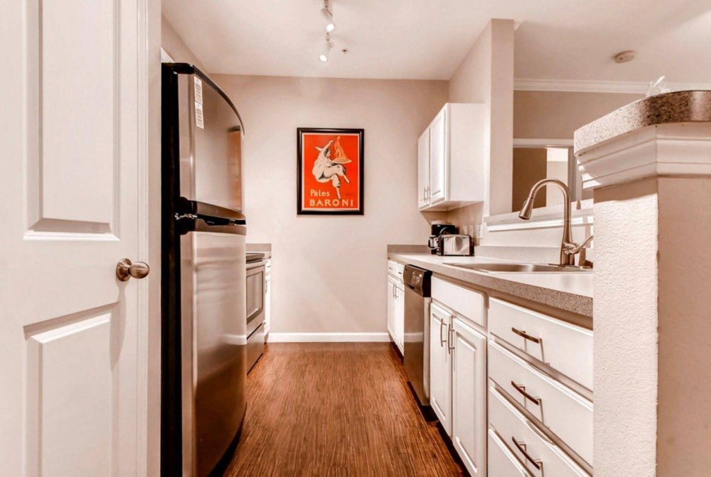 Фото Bluebird Suites in Downtown Providence