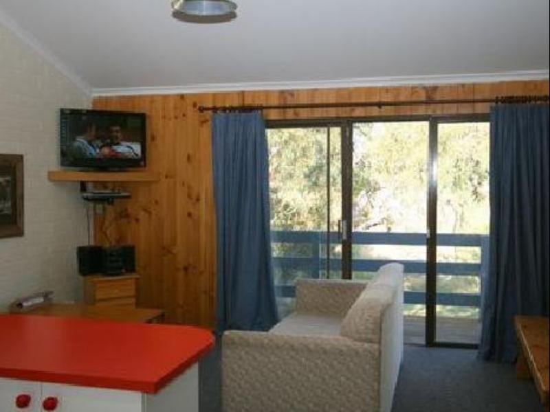 Фото Alpha Centauri 8 - Budget Jindabyne Holiday Apartment