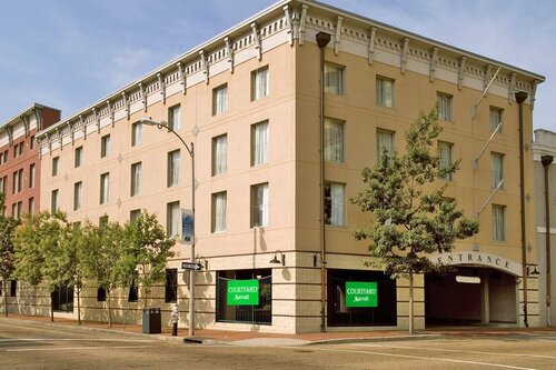Гостиница Courtyard by Marriott New Orleans Near the French Quarter