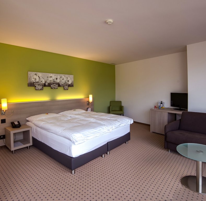 Фото Hotel Eastside