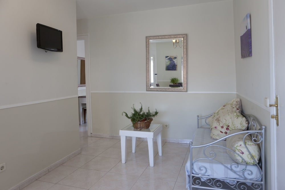 Фото Apartamentos Mayor Centro