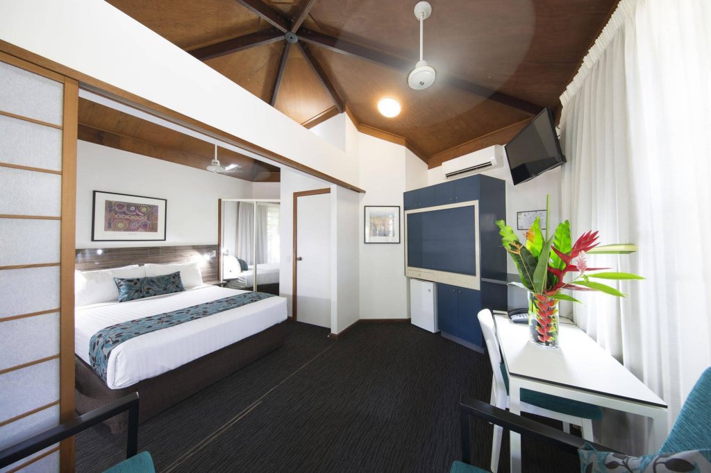 Фото Palms City Resort