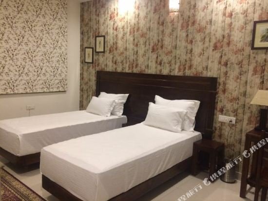 Фото White Tulips Home Stay