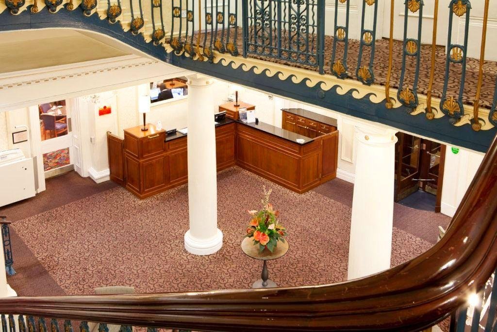 Фото Mercure Brighton Seafront Hotel