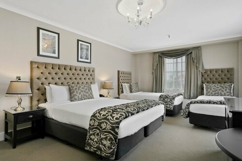 Гостиница Chateau Tongariro Hotel
