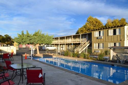 Фото Lamplighter Motel