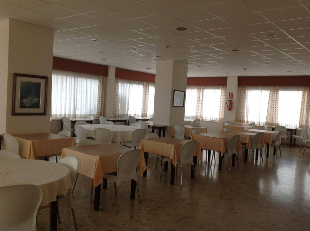 Фото Hotel Servigroup Trinimar