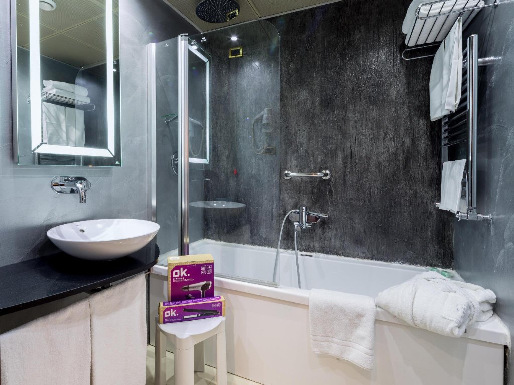 Фото Concorde Hotel