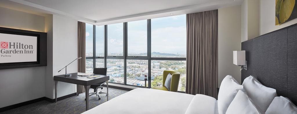Фото Hilton Garden Inn Puchong