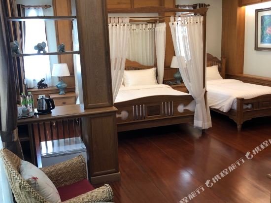 Фото Rich Garden House Hotel