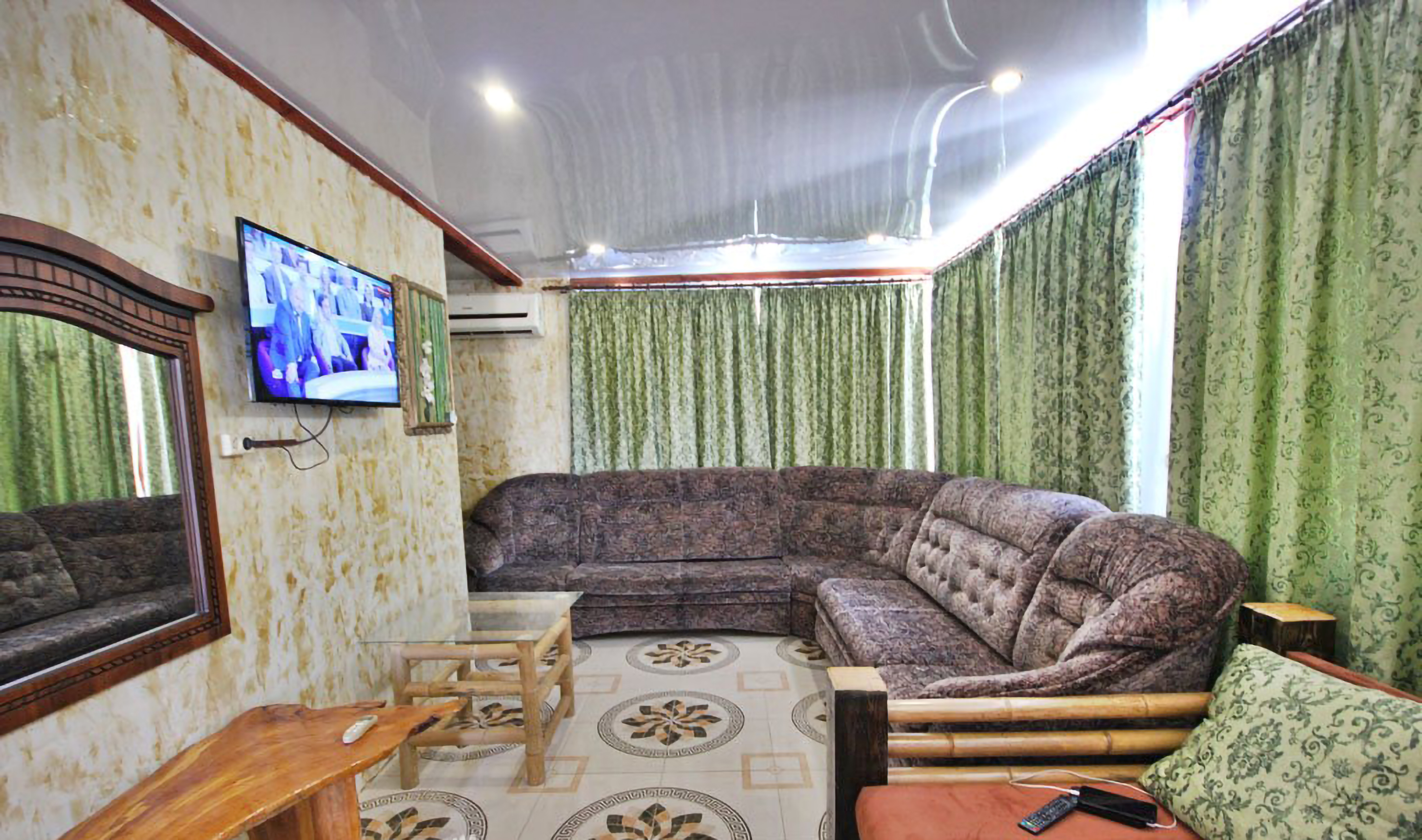 Фото Антураж