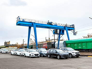 الشحن بالسكك الحديدية Cargo Terminal Novosibirsk-Yuzhny, Russian Railways ، نوفوسيبيرسك، صورة