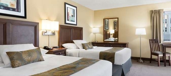 Фото Travelodge by Wyndham San Francisco Bay