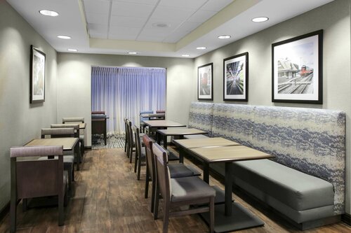 Гостиница Hampton Inn Chicago Elgin i 90 в Элгине