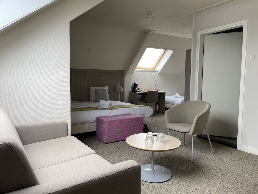 Фото Hotel Restaurant Oostergoo