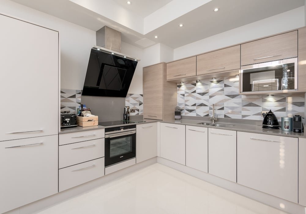 Фото Silver Lining - Penthouse with parking