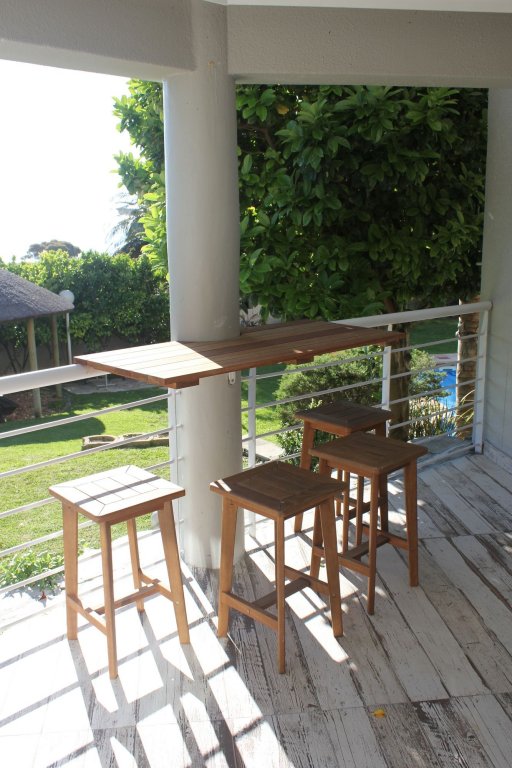 Фото Camps Bay Apartment