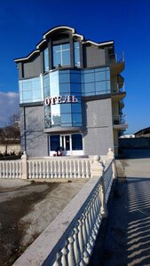 Иное жильё Лунный берег