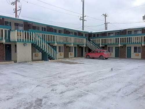 Гостиница High River Motor Motel