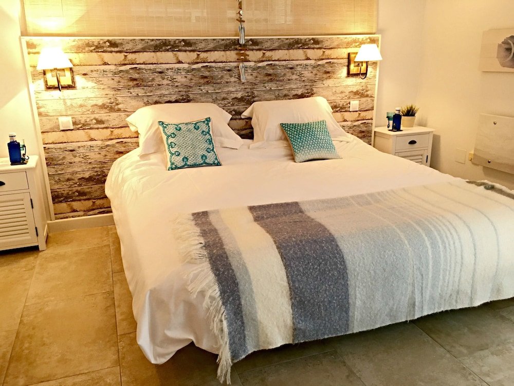 Фото Villa Breeze Marbella Luxury B&b