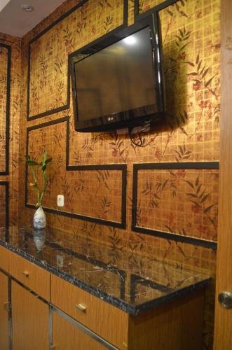 Фото Hotel Mustika Gajah Mada