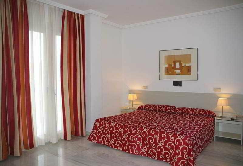 Гостиница Eurostars Sevilla Suites