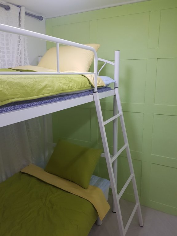 Фото Kimchee Hongdae Guesthouse - Hostel