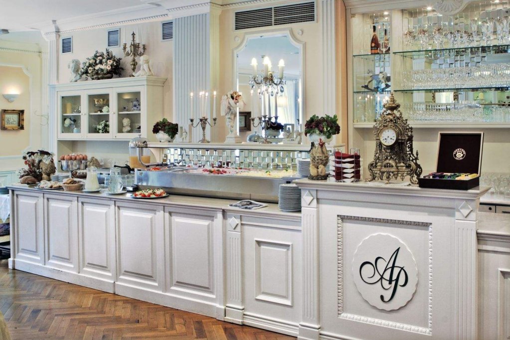 Фото Karlsbad Grande Madonna