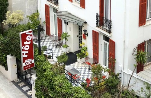 Гостиница Hôtel Cecil - Adults only в Антибе
