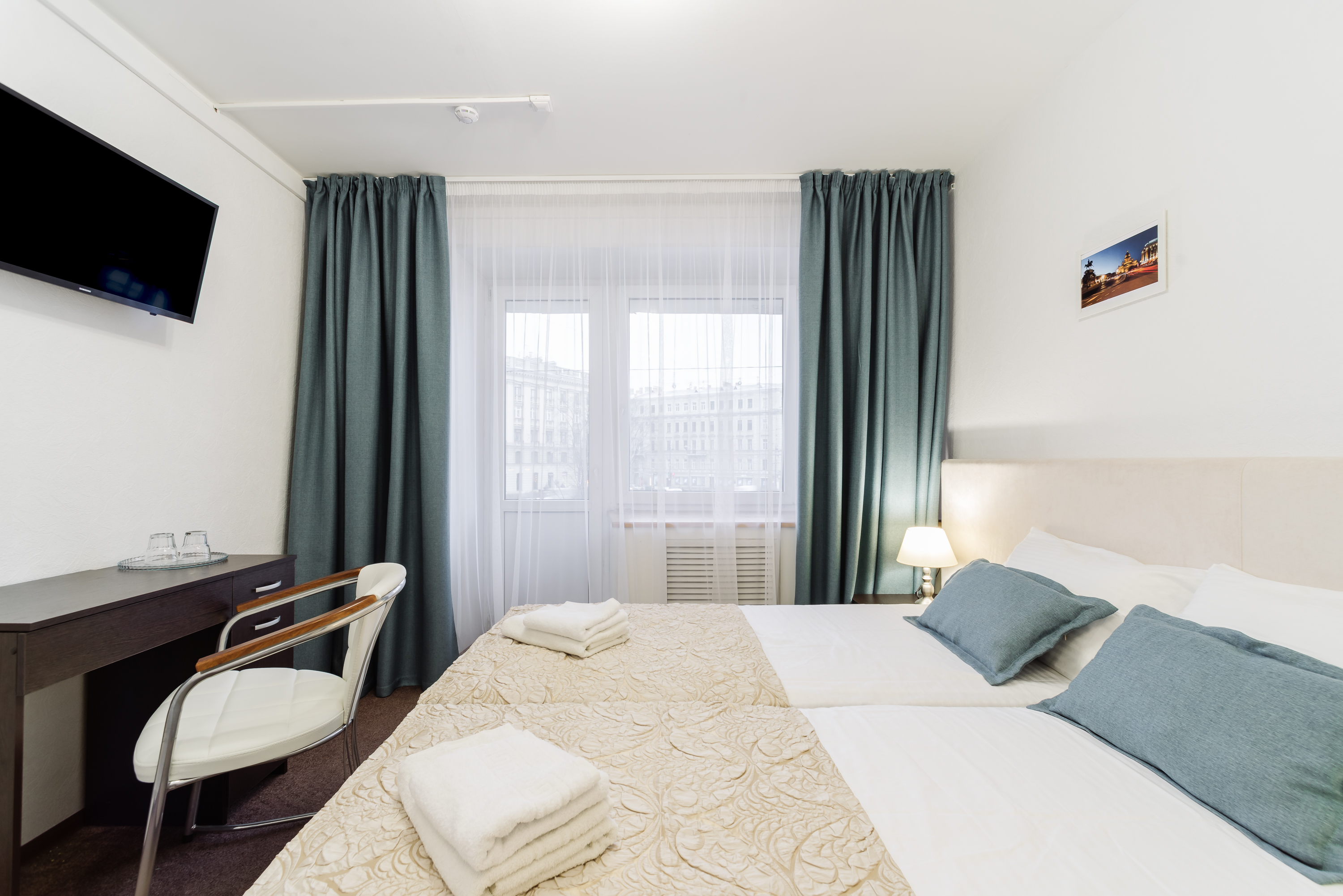 Фото Simple Bon Voyage